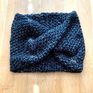 chunky infinity scarf